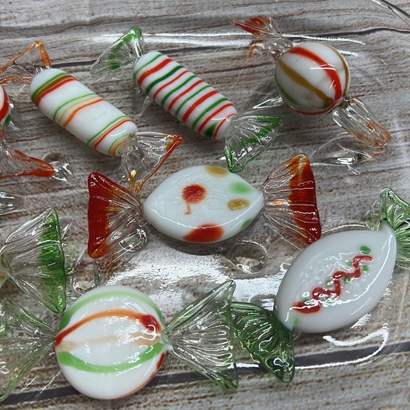 Lot of 8 Vintage Hand Blown Glass Candies - Picture 2 of 5